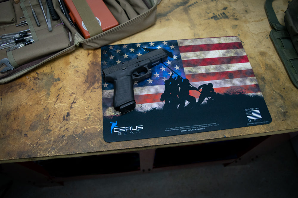 Iwo Jima GUN CLEANING MAT MARINES FLAG USA 1911